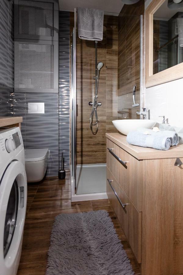 Blue Sea Apartament Lesne Tarasy Дзивновек Екстериор снимка